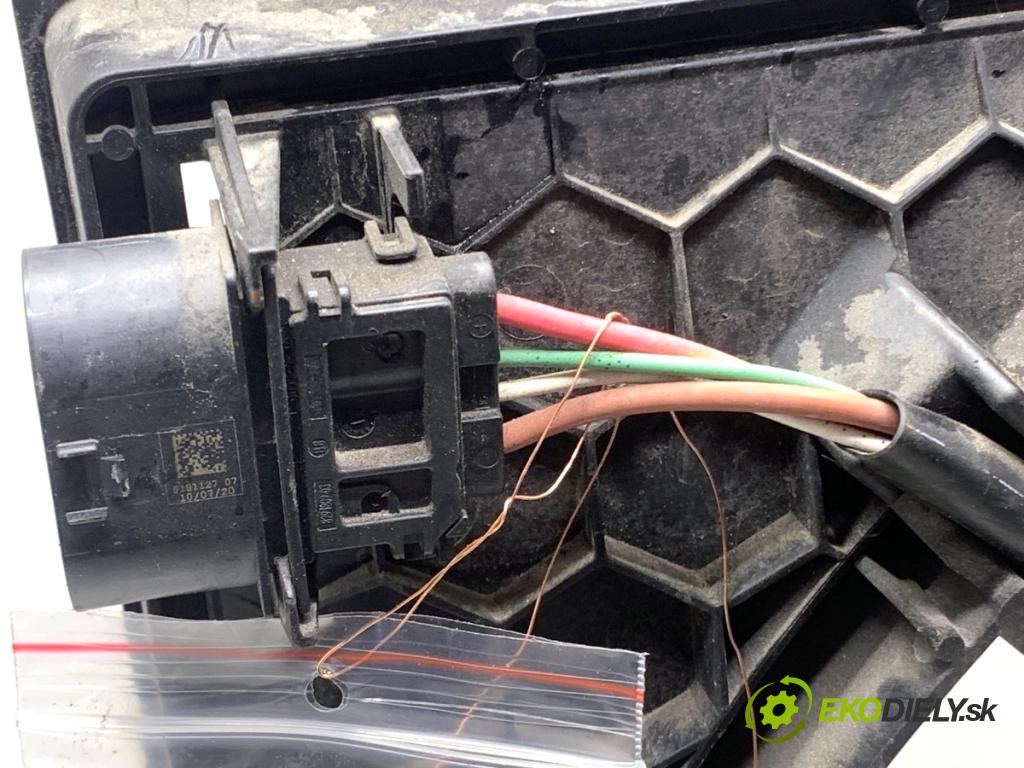 VW ID.3 liftback 2020 150 kW Pro  ventilátor chladiče 1EA121203 (Ventilátor)