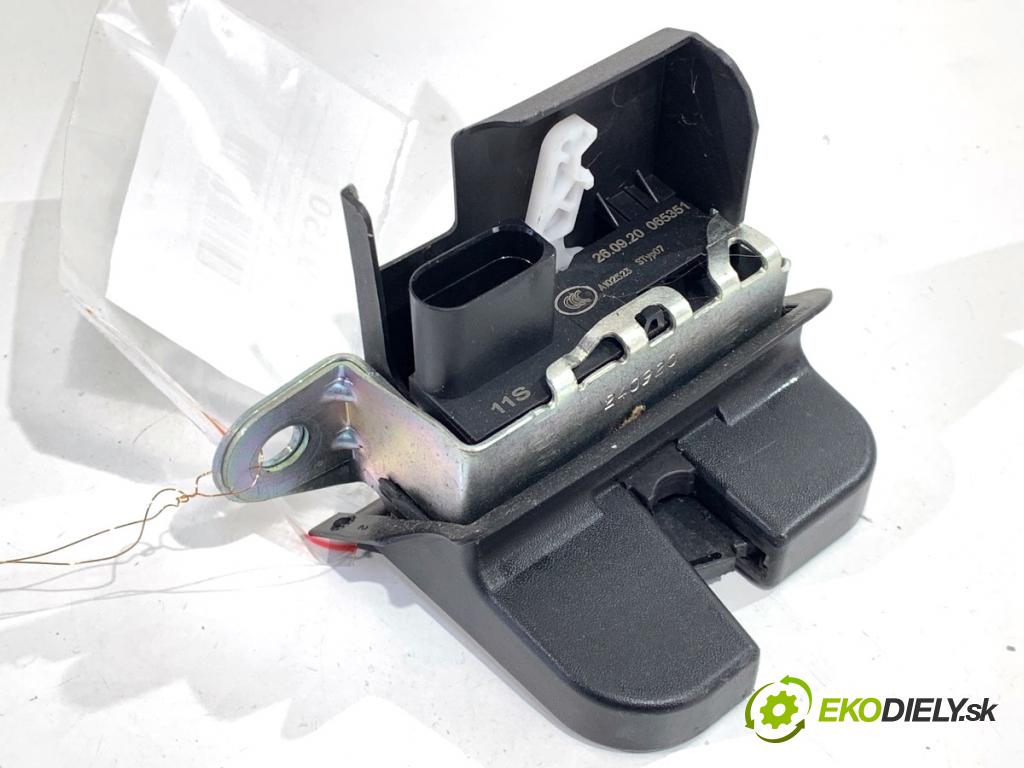 VW ID.3 liftback 2020 150 kW Pro  zámok dverí zad