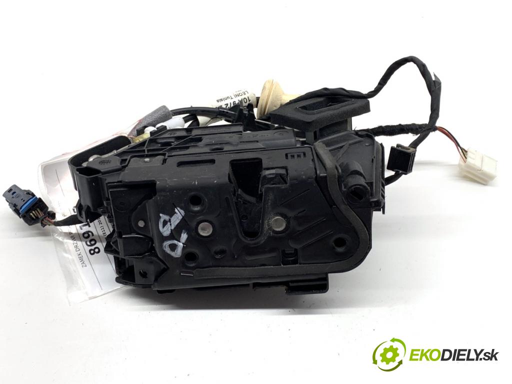 VW ID.3 liftback 2020 150 kW Pro  zámok Dvere pravy predný 5TB837016B