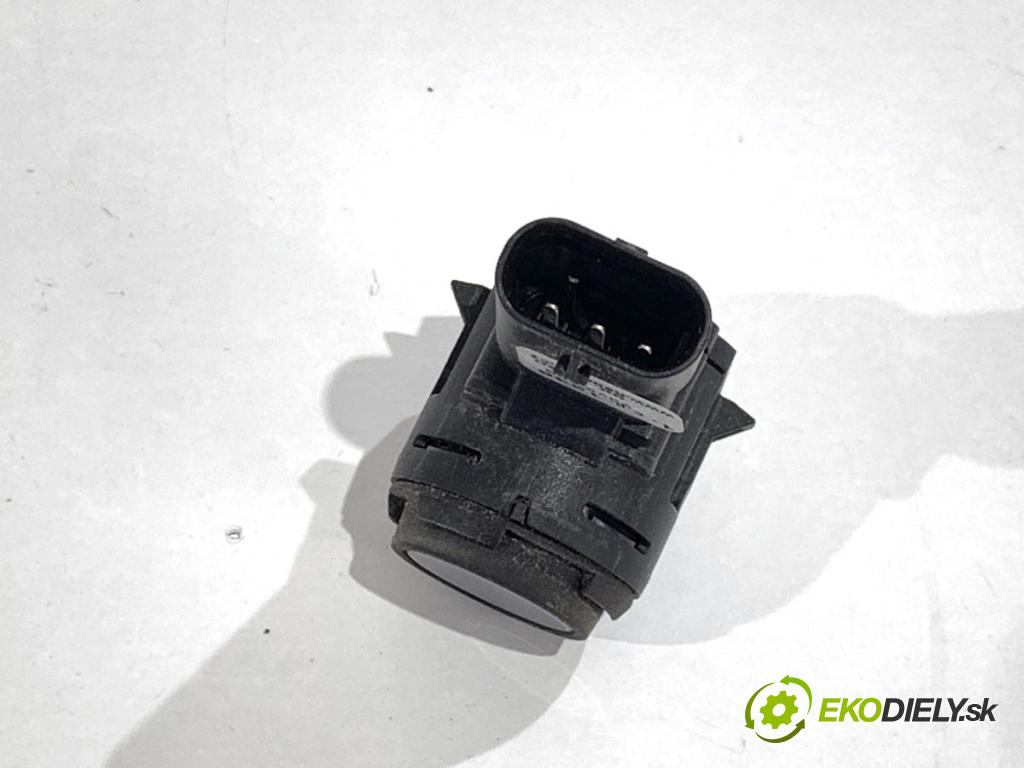 VW ID.3 liftback 2020 150 kW Pro  snímač PDC