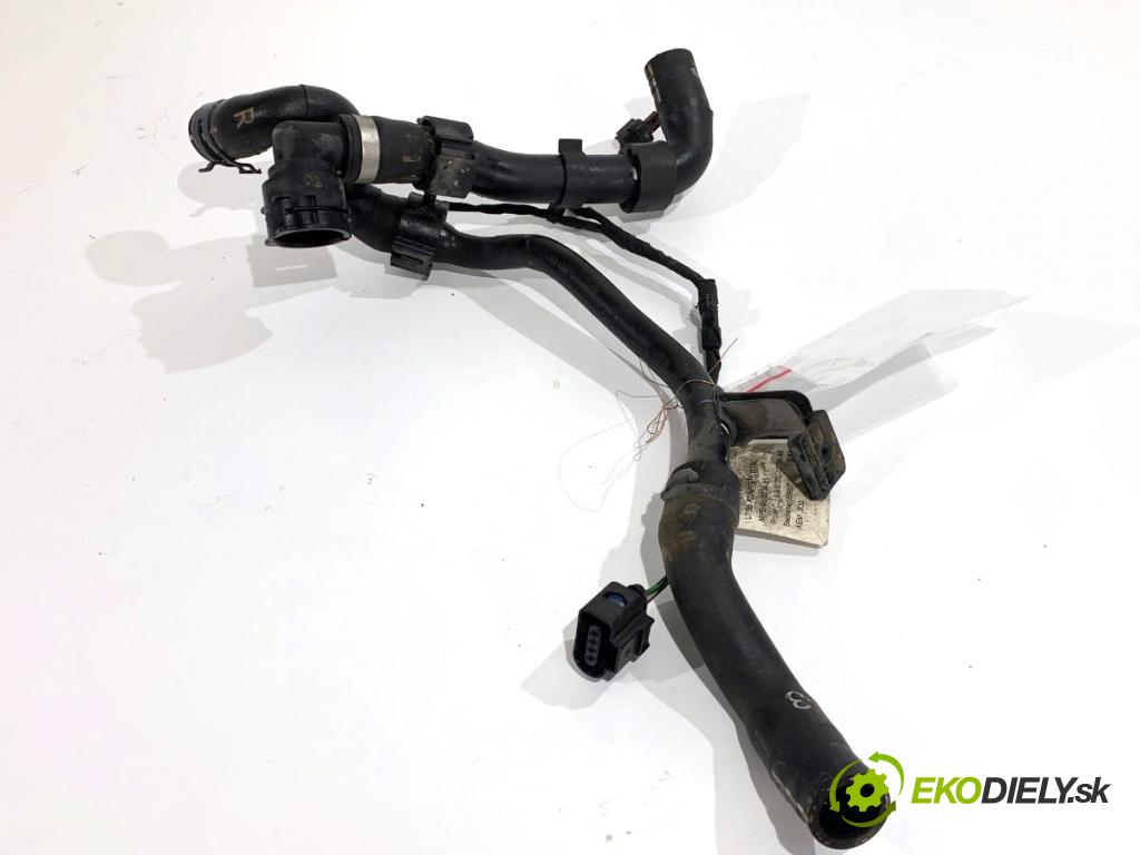 VW ID.3 liftback 2020 150 kW Pro  Rozdeľovač vody 1EA121621G 1EA121036F