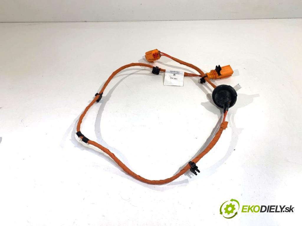 VW ID.3 liftback 2020 150 kW Pro  Rúrka vysokého NAPÄTIA: 1EA971475B