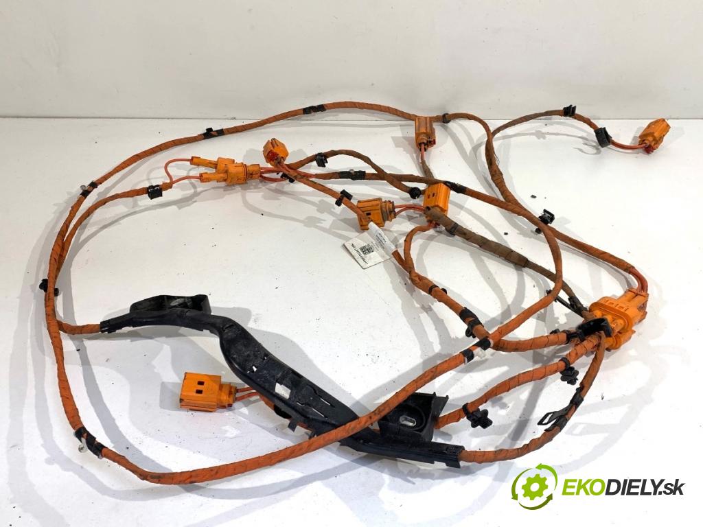 VW ID.3 liftback 2020 150 kW Pro  Rúrka vysokého NAPÄTIA: 1EA971398Q