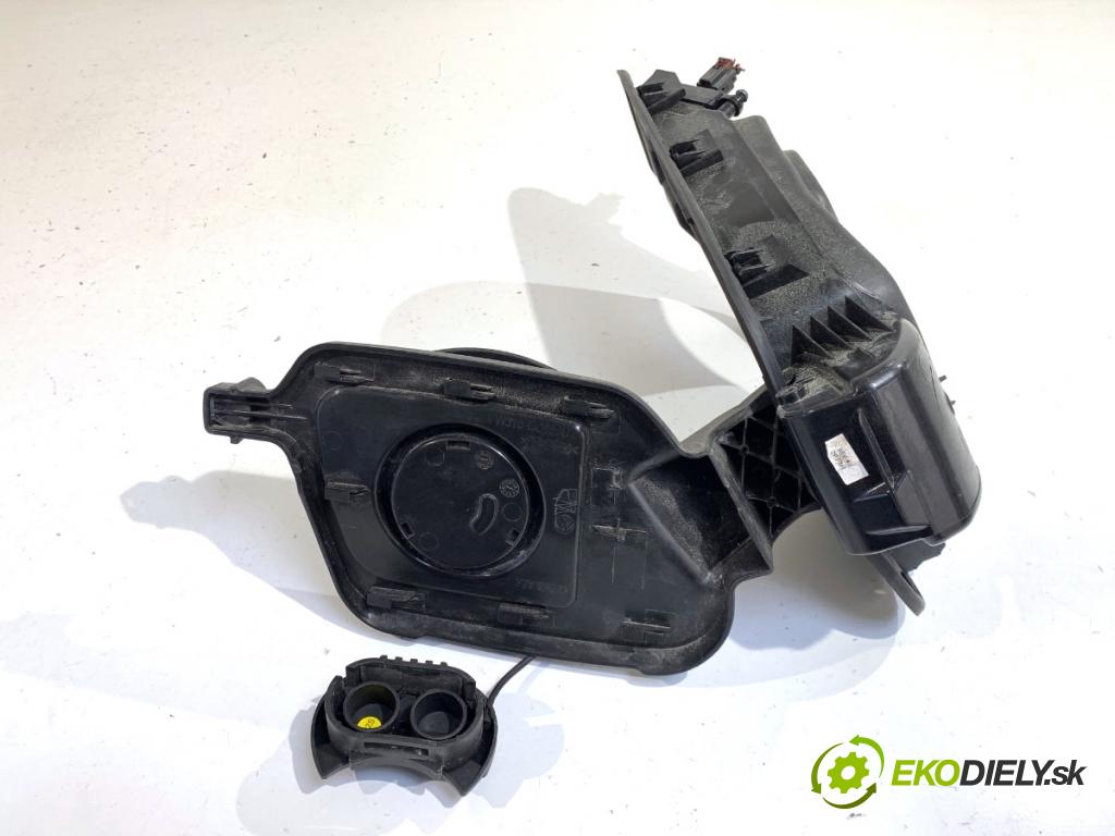 VW ID.3 liftback 2020 150 kW Pro  vložka zásuvka NABÍJENÍ: 10A809857C