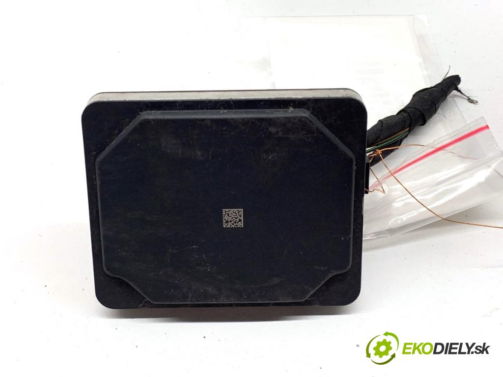 VW ID.3 liftback 2020 150 kW Pro  RADAR: DISTRONIC 1EA907572D