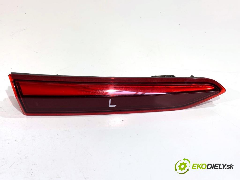 VW ID.3 liftback 2020 150 kW Pro  Svetlo zad ľavá strana vnútorná 10A945307A (Kľučka dverí ostatné)