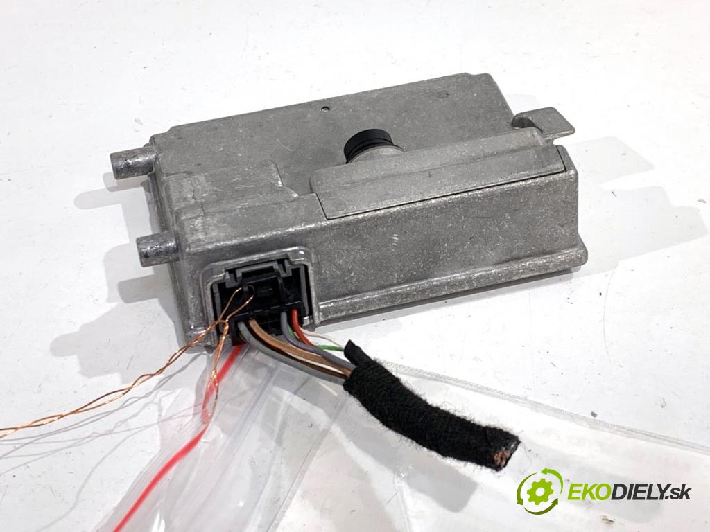 VW ID.3 liftback 2020 150 kW Pro  KAMERA okna prednej 1EA980654D