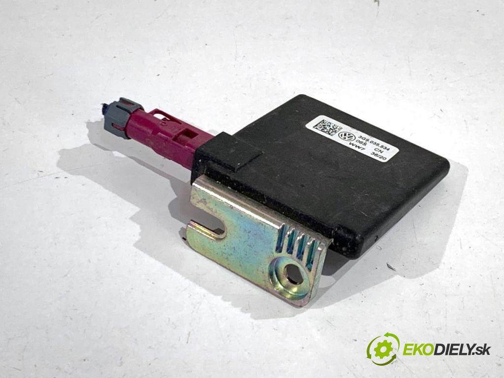 VW ID.3 liftback 2020 150 kW Pro  Zosilňovač antény 3G9035534