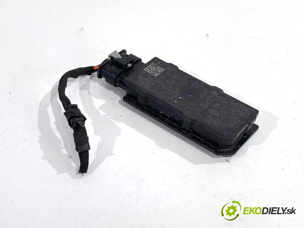 VW ID.3 liftback 2020 150 kW Pro  Zosilňovač antény KEYLESS 5WA962133D