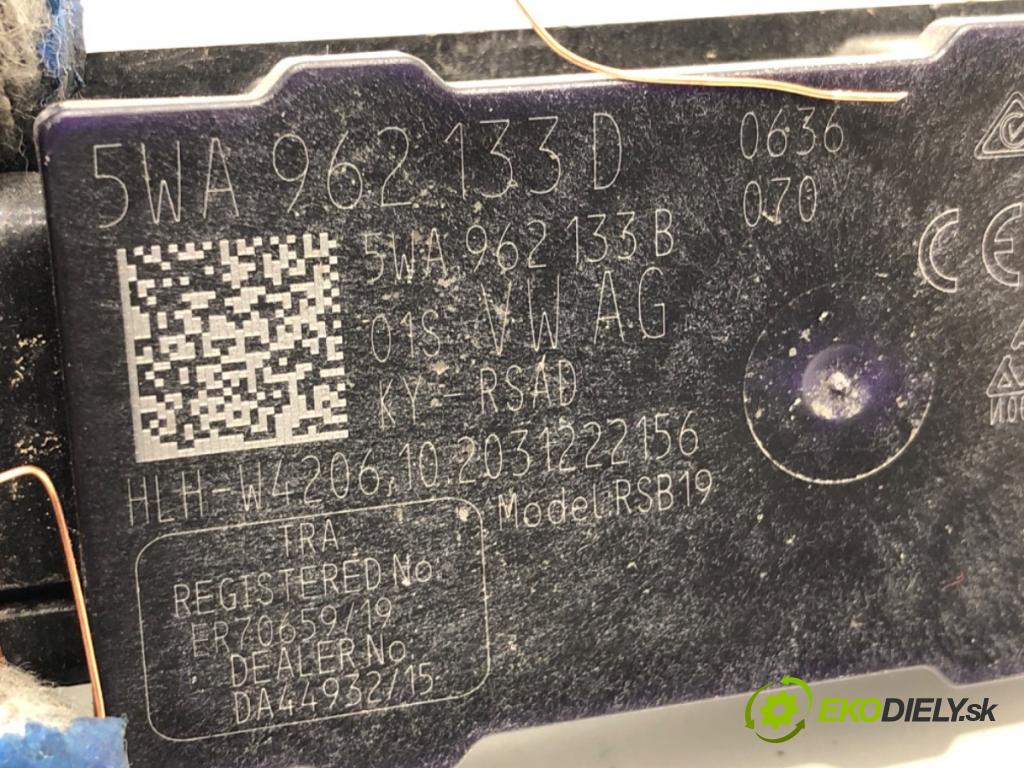 VW ID.3 liftback 2020 150 kW Pro  zesilovač antény KEYLESS 5WA962133D