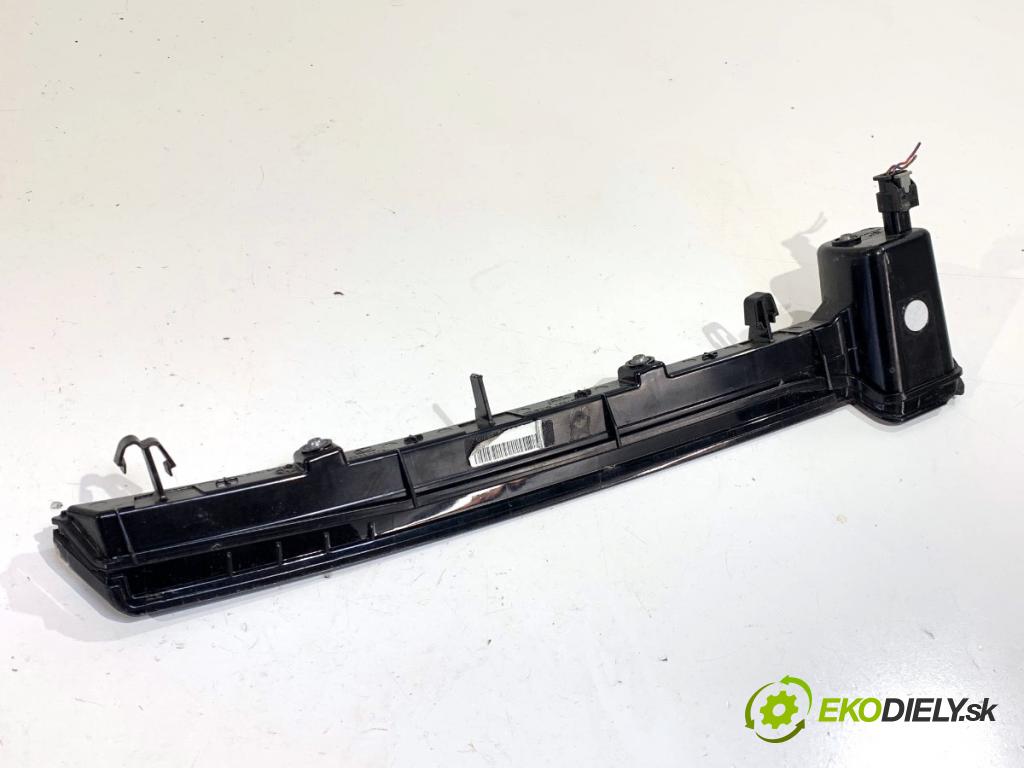 VW ID.3 liftback 2020 150 kW Pro  světlo DRL: levý přední část 10A941653