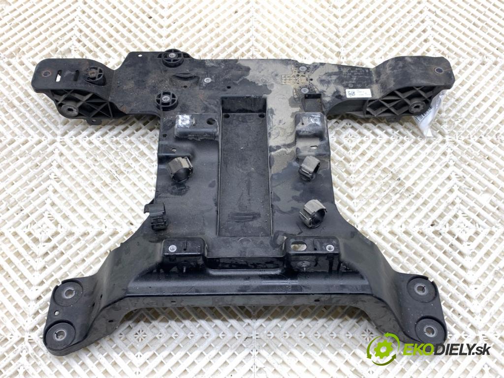 VW ID.3 liftback 2020 150 kW Pro  výztuha uchycení FALOWNIKA 1EA805211B