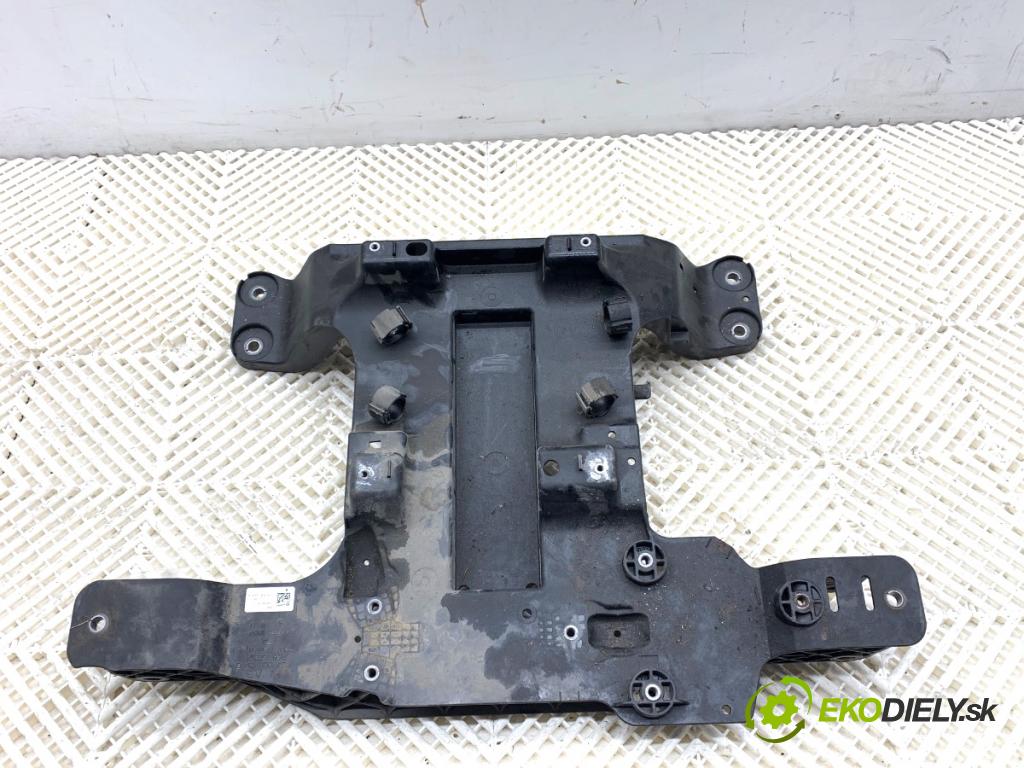 VW ID.3 liftback 2020 150 kW Pro  Výstuha Uchytenie FALOWNIKA 1EA805211B