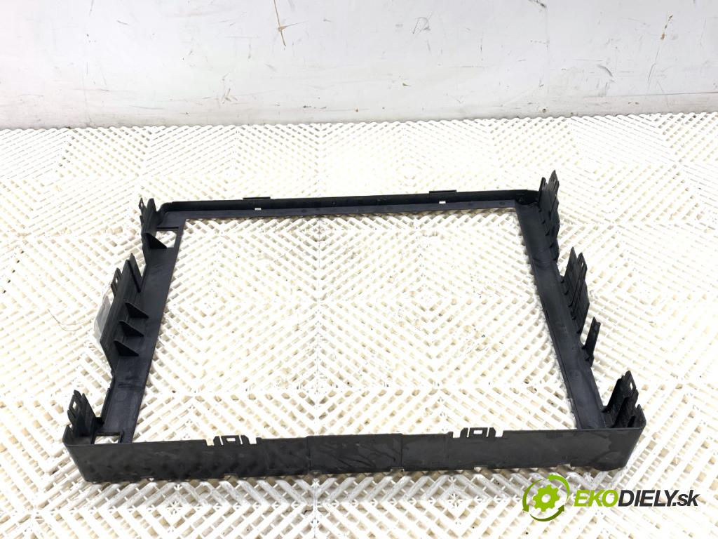 VW ID.3 liftback 2020 150 kW Pro  Volant vzduchu 1EA121281C