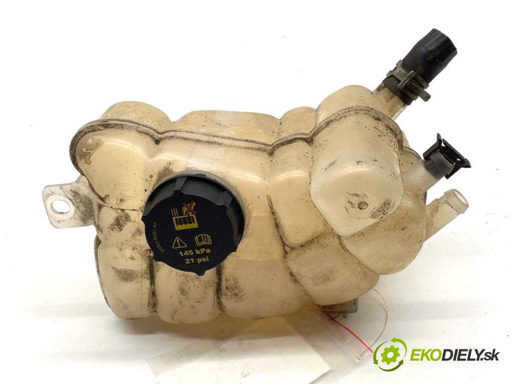 FORD MONDEO MK5 Kombi 2018 88 kW 1.5 TDCi 1499 nádržka vyrovnávací kapaliny chadicího DG93-8A080-BA