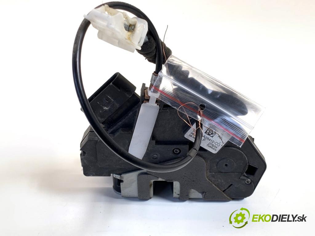 FORD MONDEO MK5 Kombi 2018 88 kW 1.5 TDCi 1499 zámok Dvere pravy zad BM5A-A26412-CG