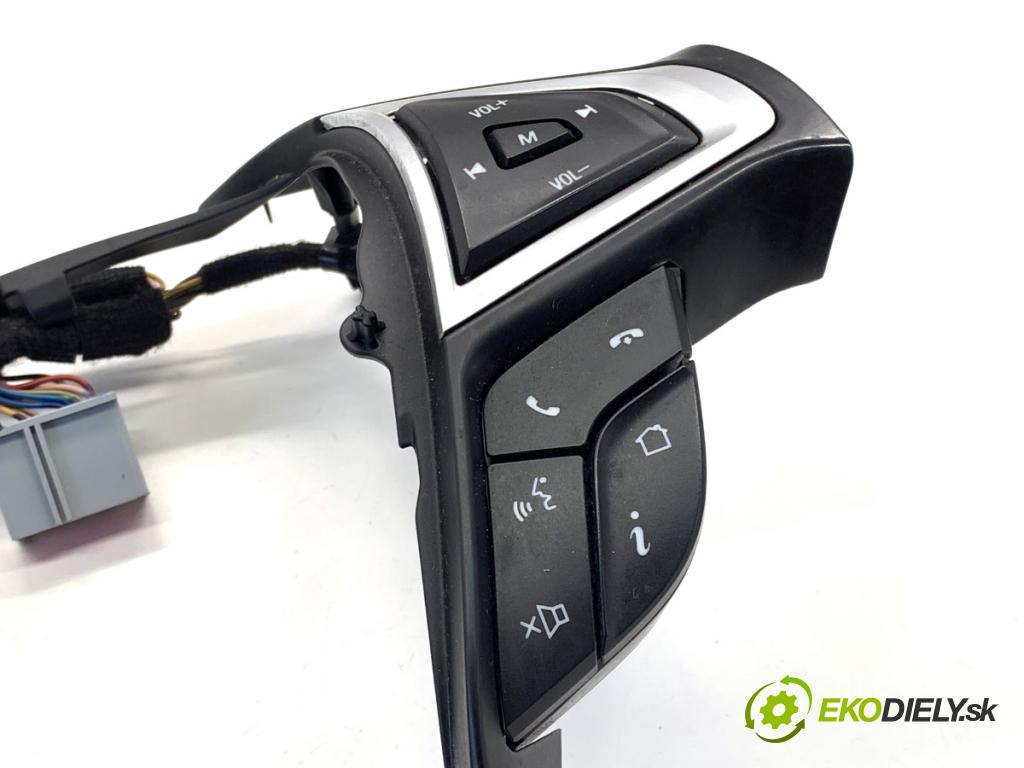 FORD MONDEO MK5 Kombi 2018 88 kW 1.5 TDCi 1499 SPÍNAČE: volantu DG9T-9E740-EDW