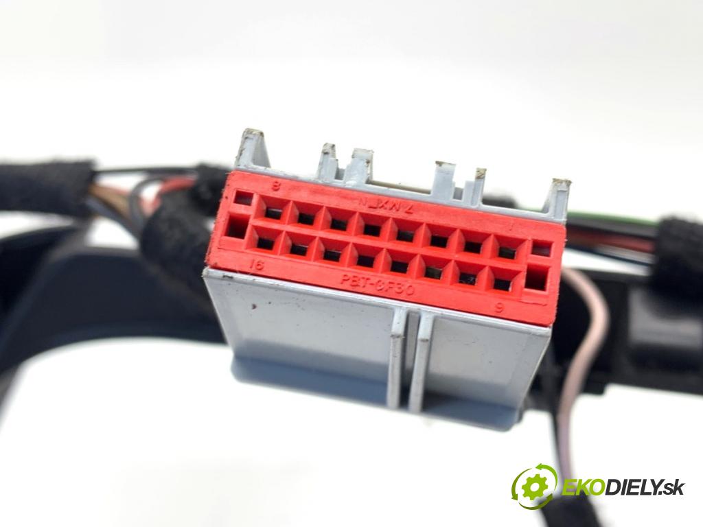 FORD MONDEO MK5 Kombi 2018 88 kW 1.5 TDCi 1499 SPÍNAČE: volantu DG9T-9E740-EDW