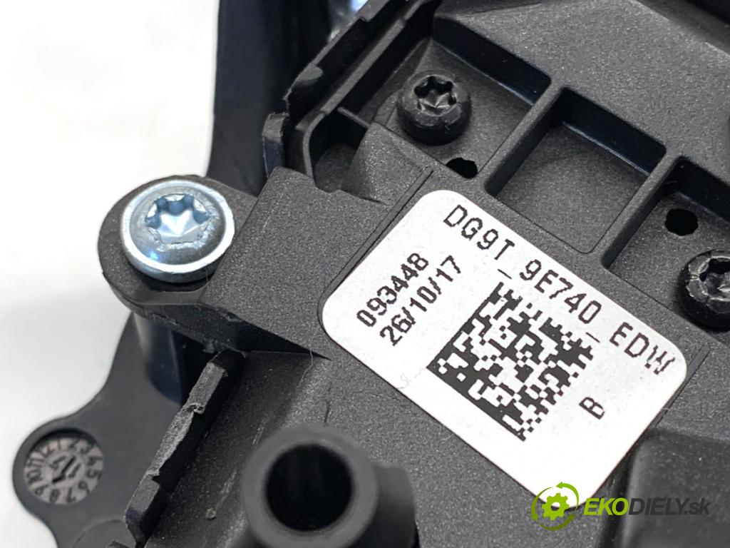 FORD MONDEO MK5 Kombi 2018 88 kW 1.5 TDCi 1499 SPÍNAČE: volantu DG9T-9E740-EDW