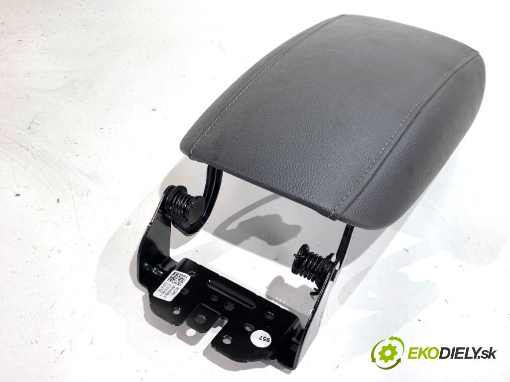 FORD MONDEO MK5 Kombi 2018 88 kW 1.5 TDCi 1499 Lakťová opierka DS73-F045C74 (Lakťová opierka)