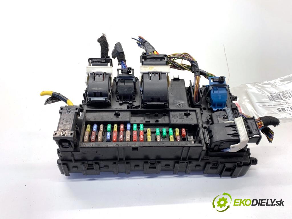 FORD MONDEO MK5 Kombi 2018 88 kW 1.5 TDCi 1499 Modul BCM HU5T-15604-CFG (Riadiaca jednotka ostatné)