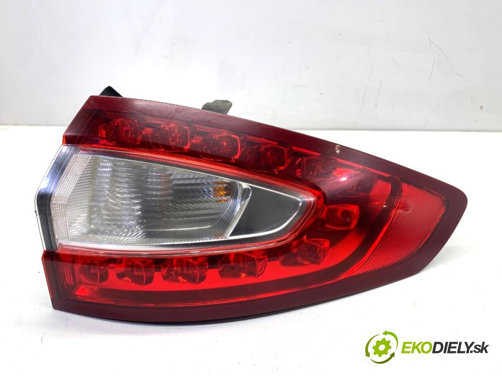 FORD MONDEO MK5 Kombi 2018 88 kW 1.5 TDCi 1499 Svetlo pravy zad DS73-13404-CJ