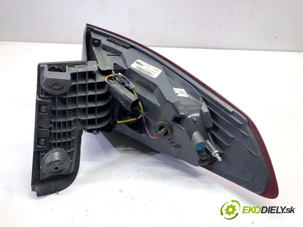 FORD MONDEO MK5 Kombi 2018 88 kW 1.5 TDCi 1499 Svetlo pravy zad DS73-13404-CJ