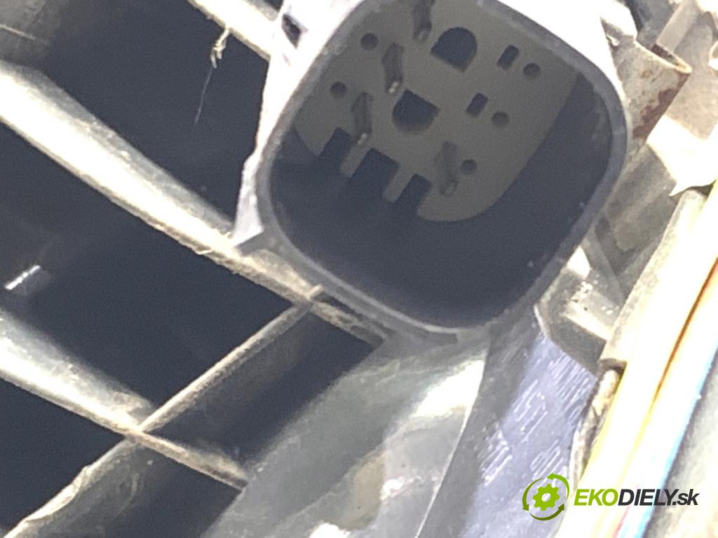 FORD MONDEO MK5 Kombi 2018 88 kW 1.5 TDCi 1499 Svetlo pravy zad DS73-13404-CJ