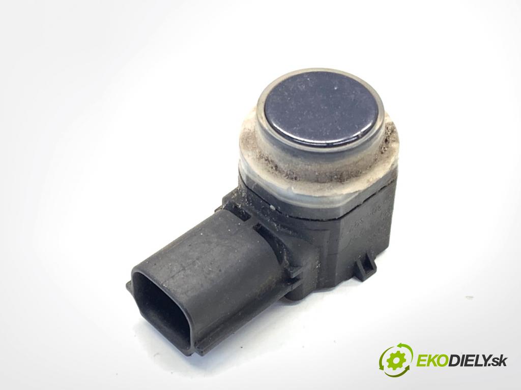 FORD MONDEO MK5 Kombi 2018 88 kW 1.5 TDCi 1499 Snímač PDC F1CT-15K859-AAW