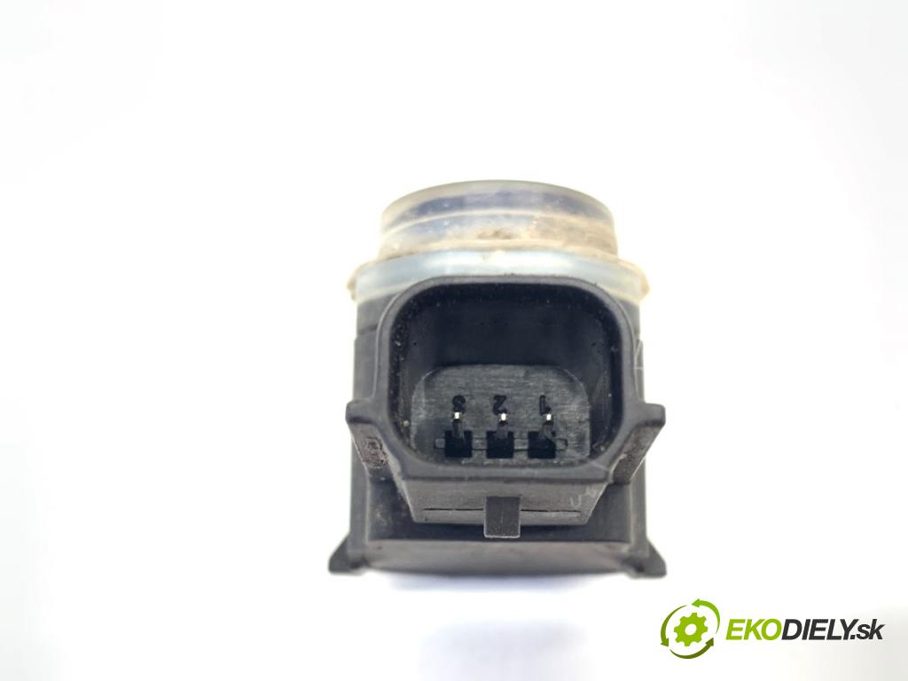 FORD MONDEO MK5 Kombi 2018 88 kW 1.5 TDCi 1499 snímač PDC F1CT-15K859-AAW