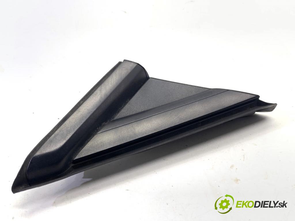 FORD MONDEO MK5 Kombi 2018 88 kW 1.5 TDCi 1499 trojuholník Kryt Blatník pravá DS73-F16004