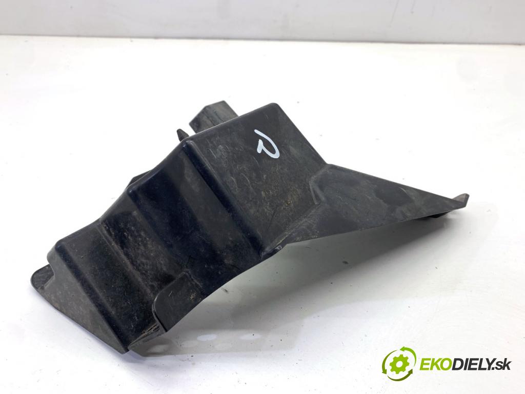 FORD MONDEO MK5 Kombi 2018 88 kW 1.5 TDCi 1499 Držiak Uchytenie halogénu, hmlovky pravé DS73-15266-B