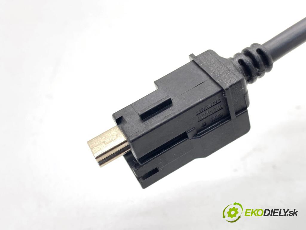 FORD MONDEO MK5 Kombi 2018 88 kW 1.5 TDCi 1499 Káblovačka USB DS7T-14D202-BE