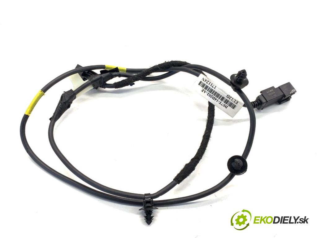 FORD MONDEO MK5 Kombi 2018 88 kW 1.5 TDCi 1499 Rúrka USB DS7T-14D202-AE