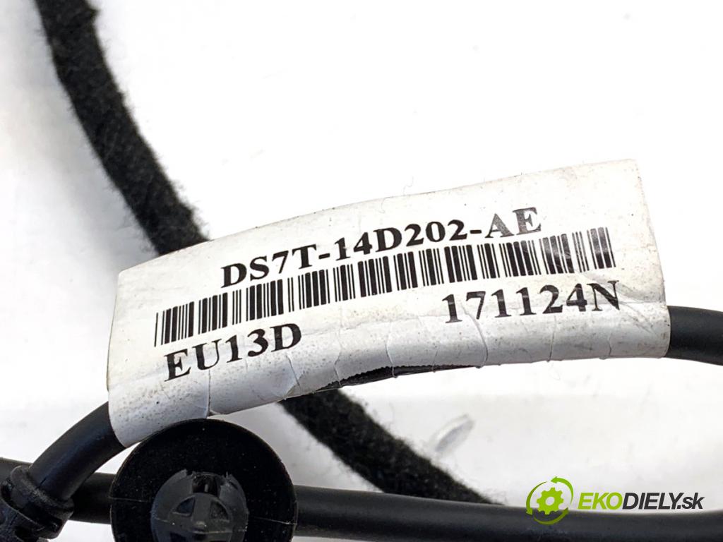 FORD MONDEO MK5 Kombi 2018 88 kW 1.5 TDCi 1499 Rúrka USB DS7T-14D202-AE