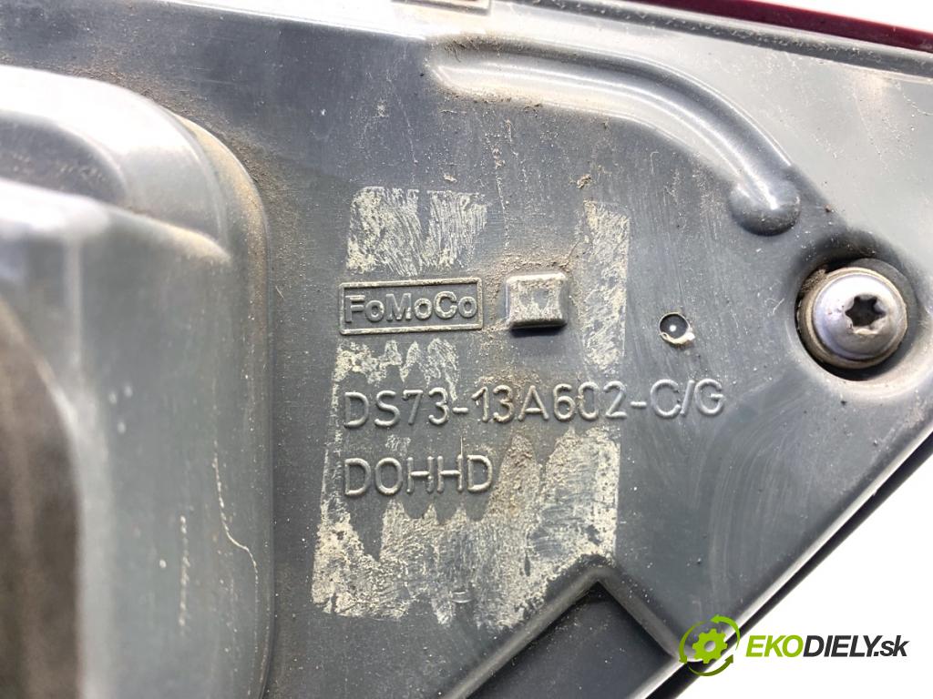 FORD MONDEO MK5 Kombi 2018 88 kW 1.5 TDCi 1499 Svetlo zad pravá vnútorná DS73-13A602-CH (Kľučka dverí ostatné)
