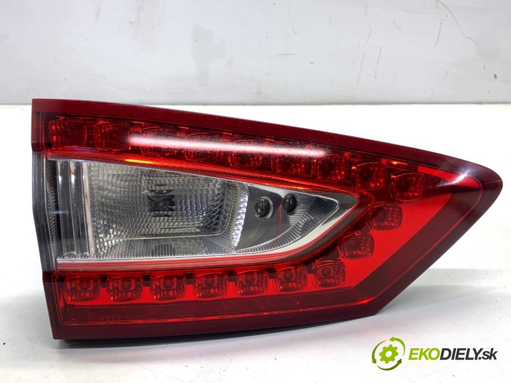 FORD MONDEO MK5 Kombi 2018 88 kW 1.5 TDCi 1499 Svetlo zad ľavá strana vnútorná DS73-13A603-CH (Kľučka dverí ostatné)