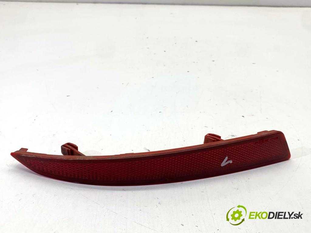 FORD MONDEO MK5 Kombi 2018 88 kW 1.5 TDCi 1499 reflexne nárazníka ľavy zad DS73-515C0-SB