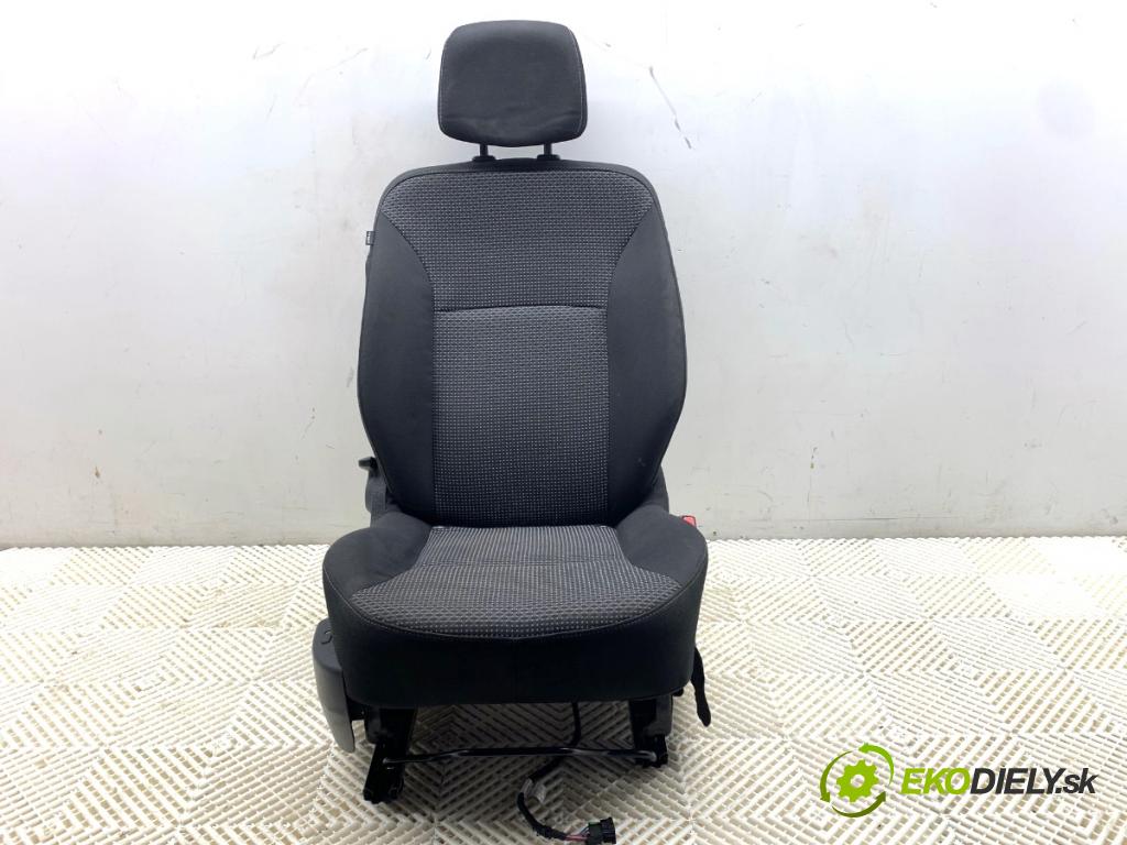 MERCEDES-BENZ CITAN Nadwozie pełne/minivan 2016 81 kW 111 CDI (415.603, 415.605) 1461 Sedadlo pravy predný 