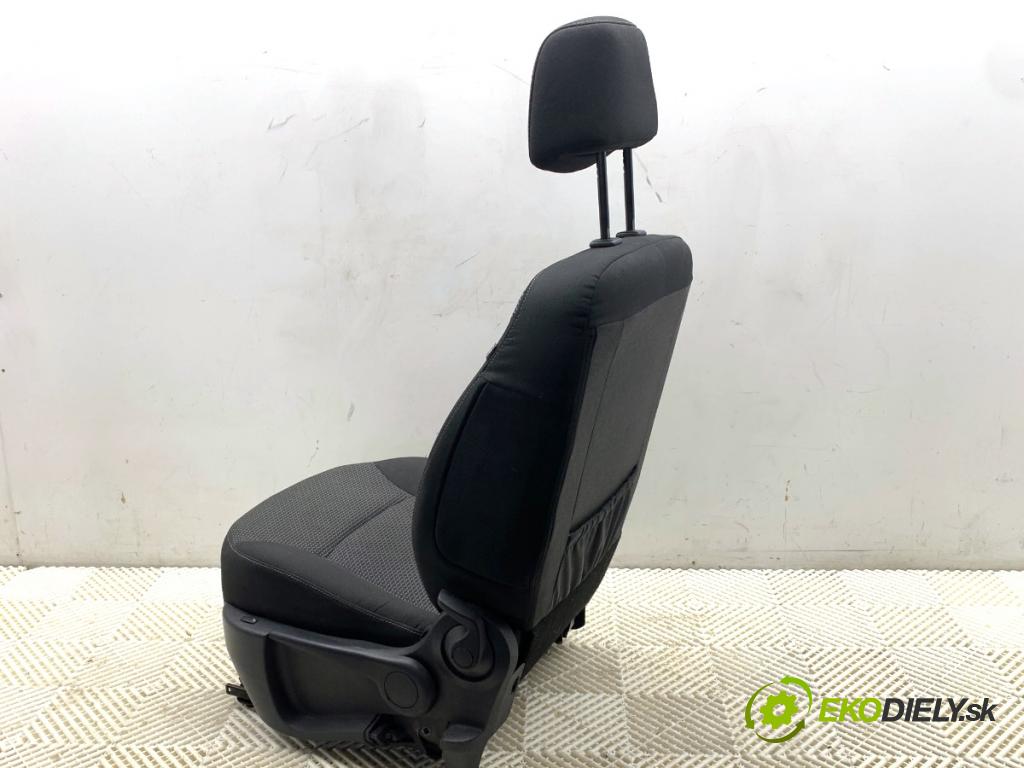 MERCEDES-BENZ CITAN Nadwozie pełne/minivan 2016 81 kW 111 CDI (415.603, 415.605) 1461 Sedadlo ľavy predný