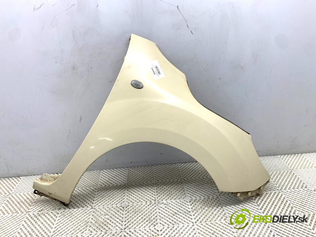 MERCEDES-BENZ CITAN Nadwozie pełne/minivan 2016 81 kW 111 CDI (415.603, 415.605) 1461 Blatník pravy predný