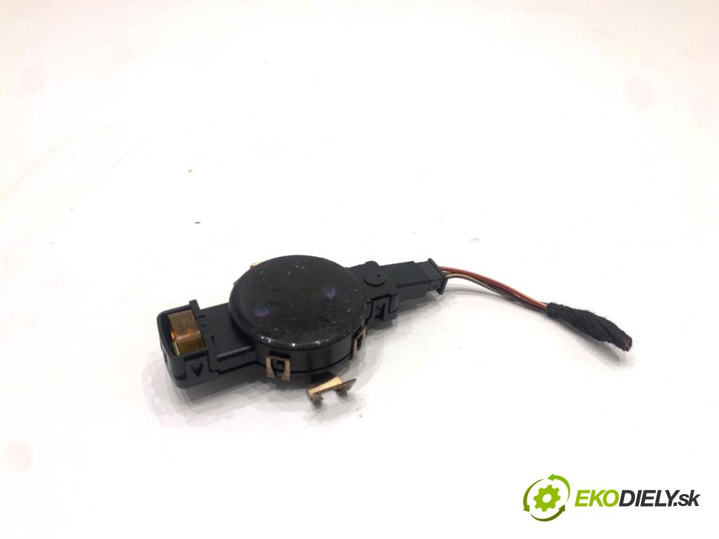 VW ID.3 liftback 2020 150 kW Pro  snímač deště 5Q0955555A (Snímač deště)