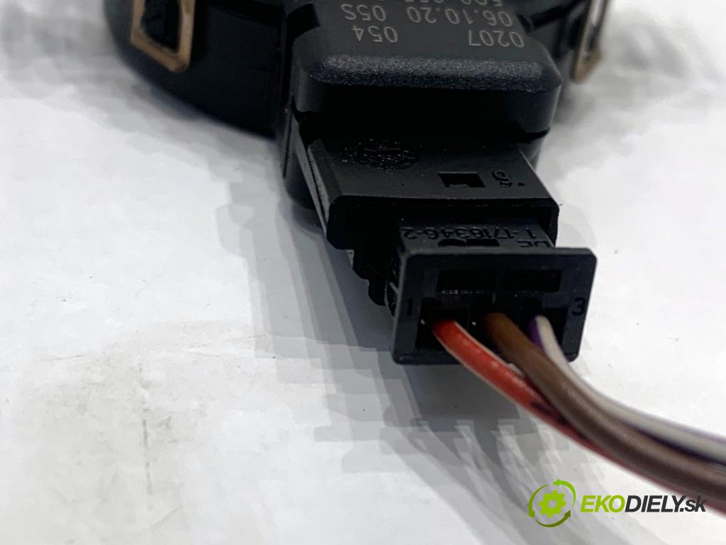 VW ID.3 liftback 2020 150 kW Pro  Snímač dažďa 5Q0955555A (Snímač dažďa)