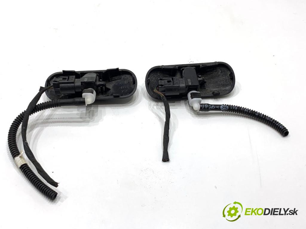 VW ID.3 liftback 2020 150 kW Pro  ostrekovač ostrekovačov okien 5M0955986C