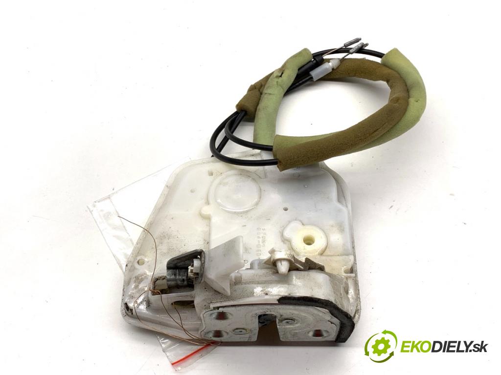 MAZDA 2 DE liftback 2008 63 kW 1.3 (DE3FS) 1349 zámok Dvere ľavy predný 