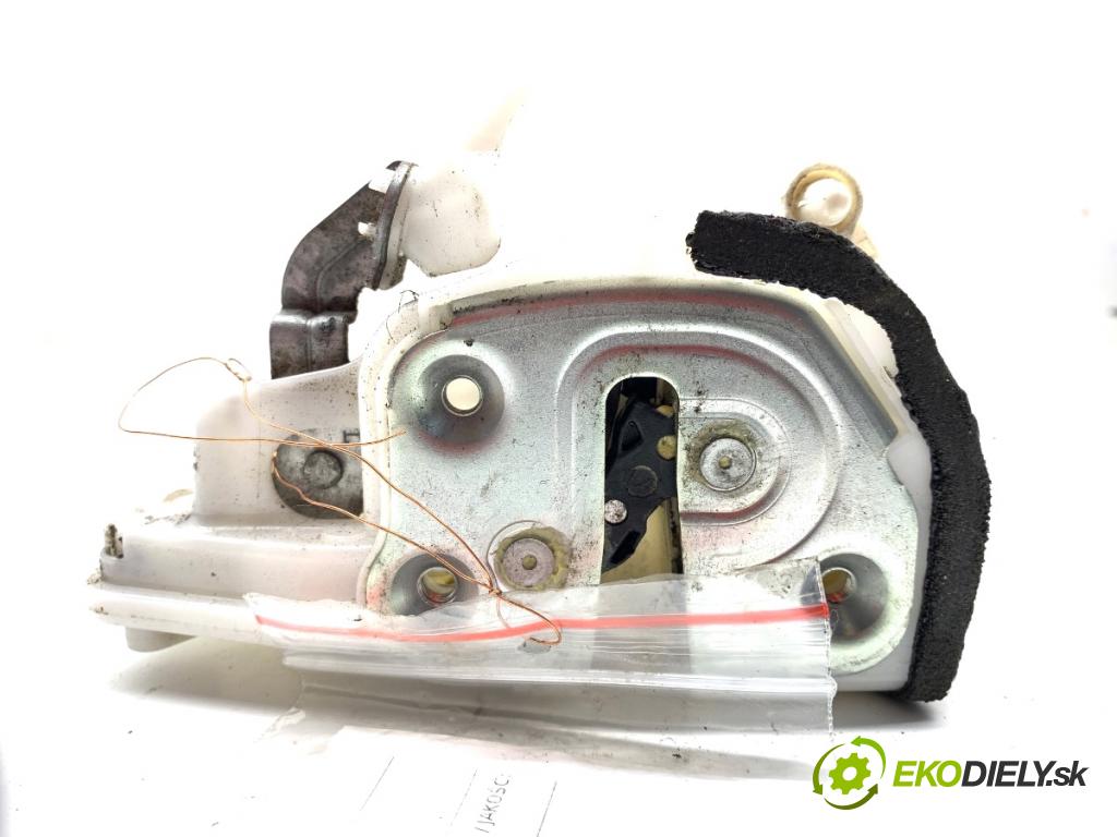 MAZDA 2 DE liftback 2008 63 kW 1.3 (DE3FS) 1349 zámok Dvere ľavy predný