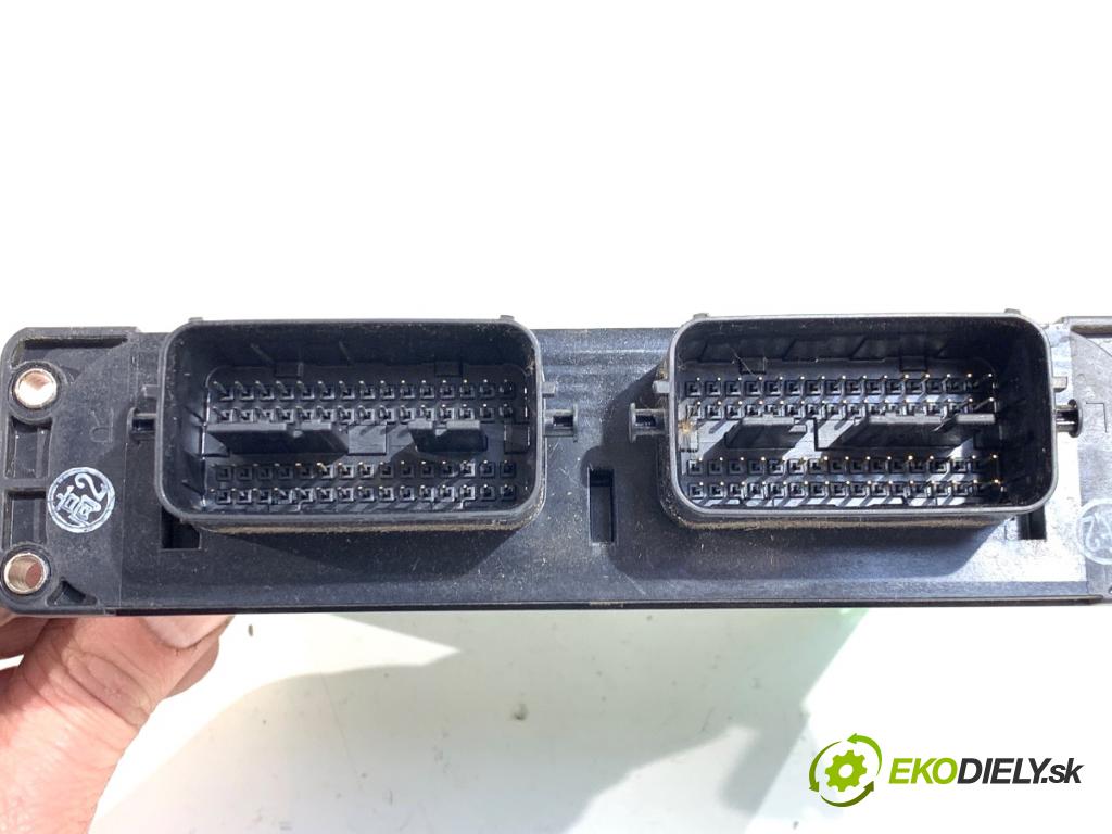 MAZDA 2 DE liftback 2008 63 kW 1.3 (DE3FS) 1349 řídící jednotka motora 279721-3730 (Řídicí jednotka)