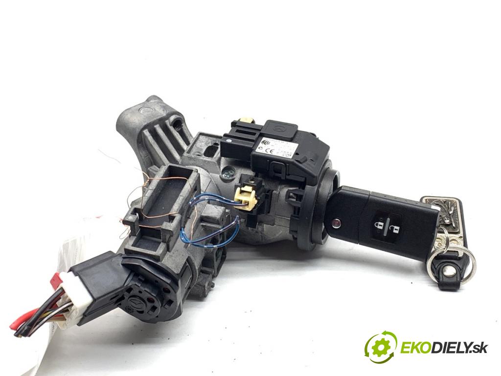 MAZDA 2 DE liftback 2008 63 kW 1.3 (DE3FS) 1349 spinačka D01H66938A (Spínacia skrinka)