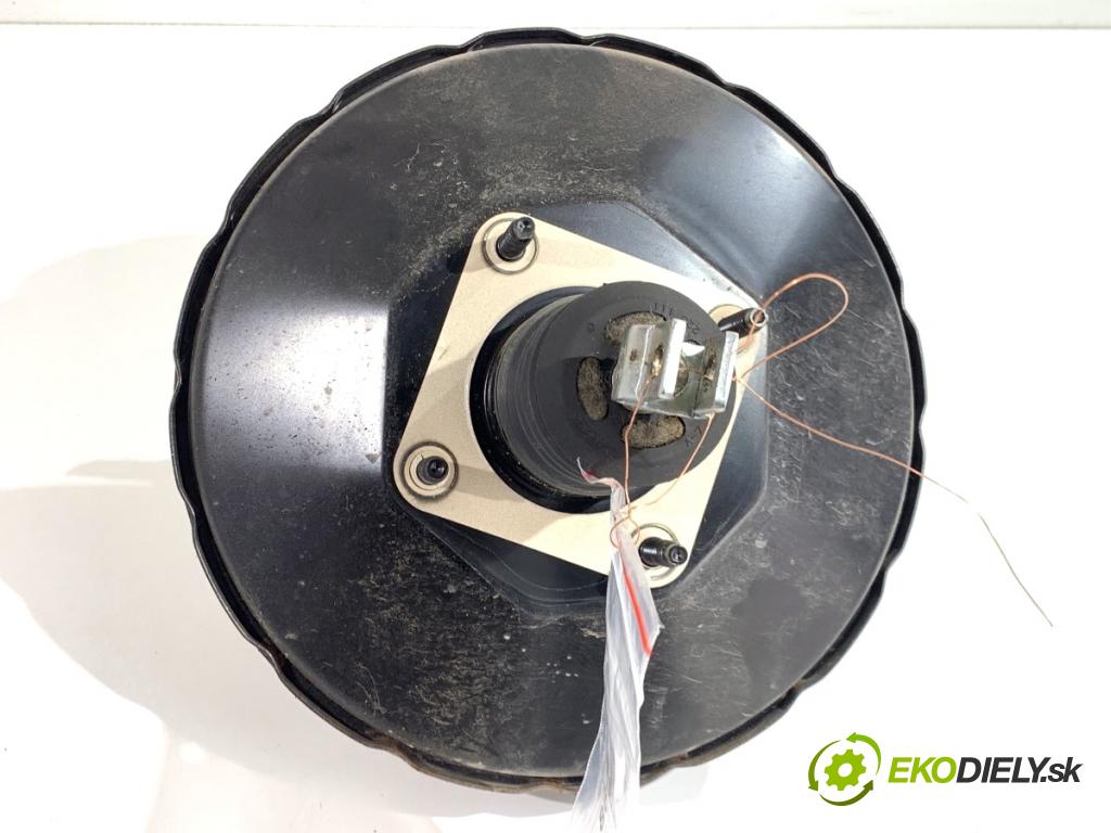 MAZDA 2 DE liftback 2008 63 kW 1.3 (DE3FS) 1349 posilovač bŕzd DF7143800