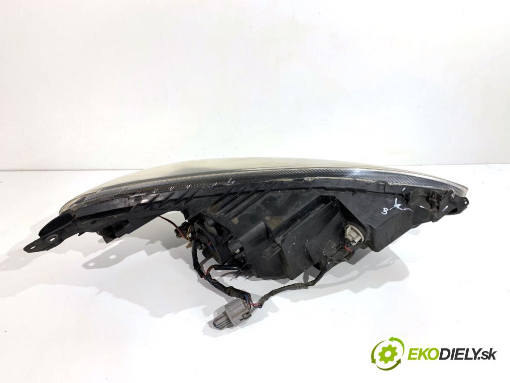 MAZDA 2 DE liftback 2008 63 kW 1.3 (DE3FS) 1349 Svetlomet ľavy predný
